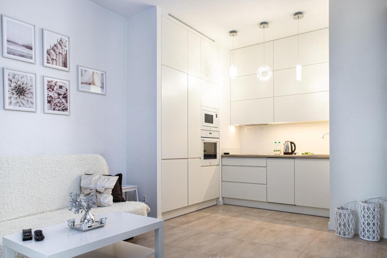 Wola Glamour Apartment Warschau Exterior foto