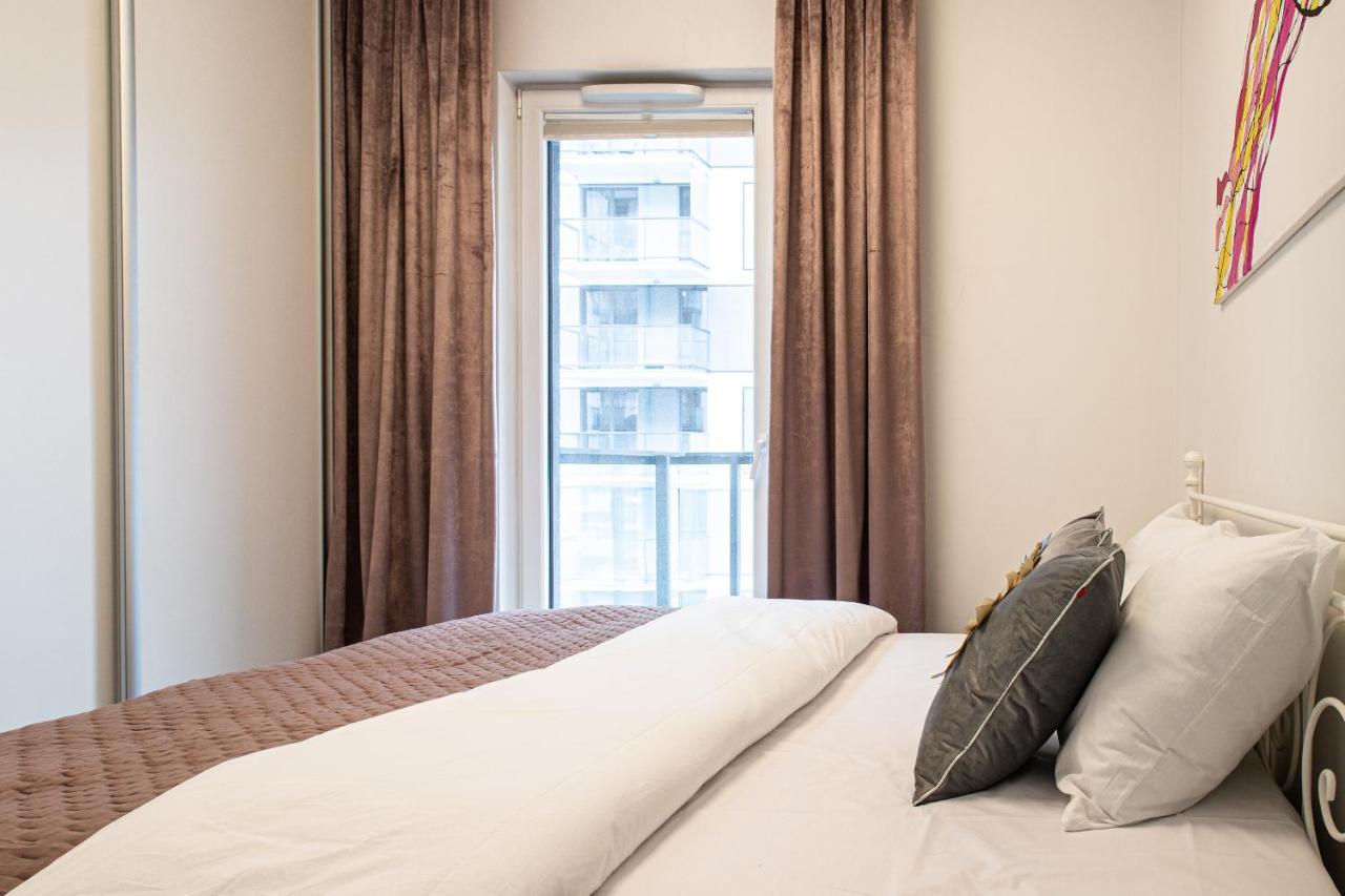 Wola Glamour Apartment Warschau Exterior foto
