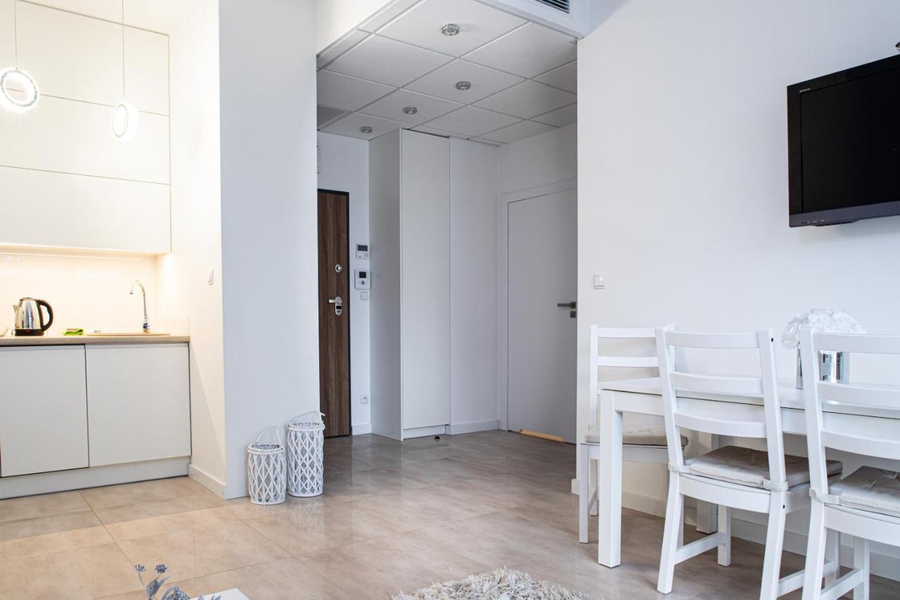 Wola Glamour Apartment Warschau Exterior foto